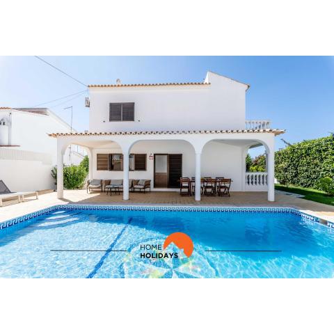 #072 Casa Longa with Private Pool by Home Holidays