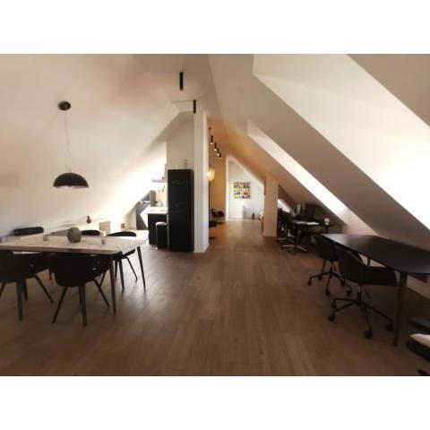 100m² Office Loft 10 Min von Würzburg Stadtmitte