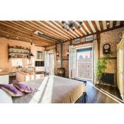 1851: Exceptional 19th century studio in Madrid