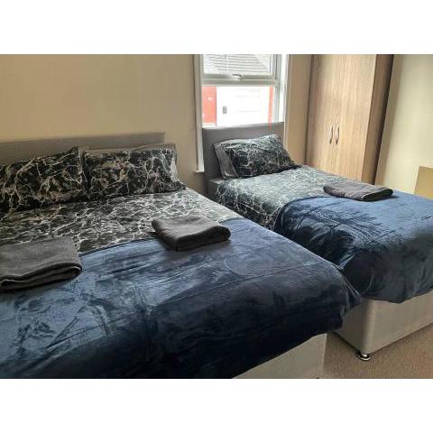 2 bed house near Sefton Park & Lark Lane