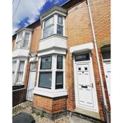 2 bedroom house - Hopefield Road