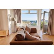 24 CLIFF APARTMENT-3 BED-GROUND FLOOR-SEA VIEWS