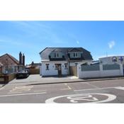 3 Bedroom Detached Beach House Poole