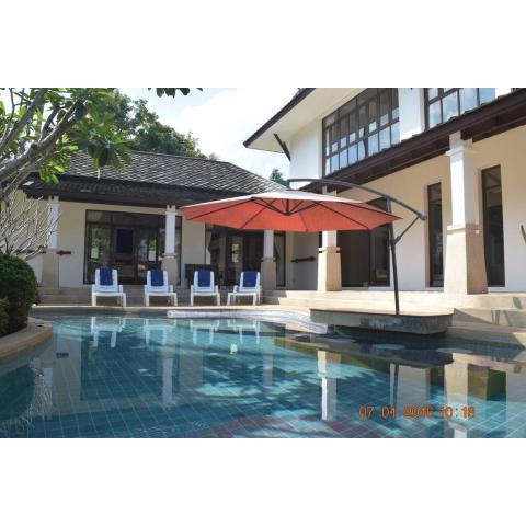 3 Bedroom Pool Villa 2-30 seconds walk to beach SDV023-By Samui Dream Villas