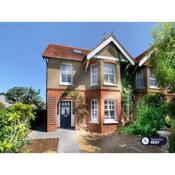 4 Bed House Maidenhead