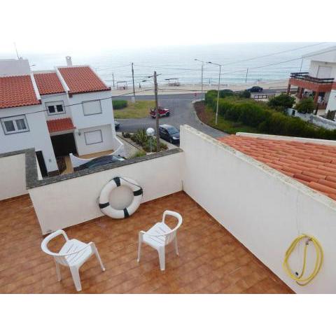 5 bedrooms house at A dos Cunhados 50 m away from the beach with sea view enclosed garden and wifi