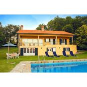 5 bedrooms house with private pool enclosed garden and wifi at Paredes de Coura