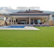 5 bedrooms Villa Costa Adeje