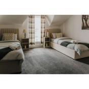 Alice - spacious 3 bedroom house contractor accommodation