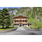 Alpenchalet Lacknerbrunn bis 21 P