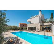 Amazing home in Valtura with WiFi, Outdoor swimming pool and Heated swimming pool