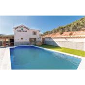 Amazing home in Villanueva de Algaidas with Outdoor swimming pool, WiFi and 8 Bedrooms