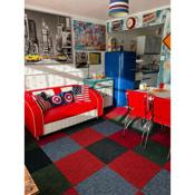 American Retro Chalet