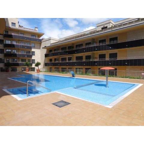 Apartamento en urbanización con piscina en Playa de Silgar