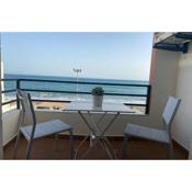 Apartamento luminoso con vistas al mar en Caleta de Vélez 2 D