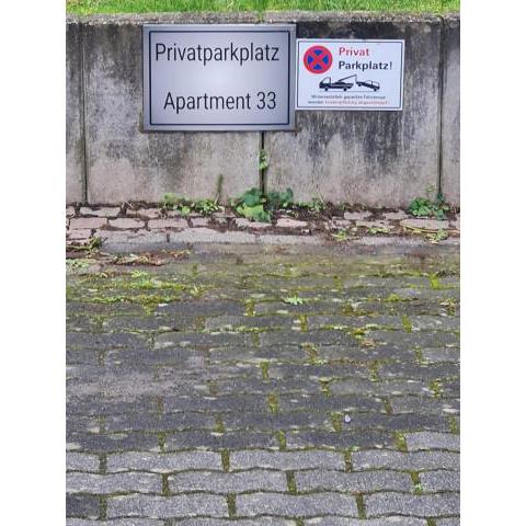 Apartment 33