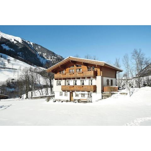 Apartment in Fusch an der Glocknerstraße in the mountains