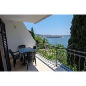 Apartment in Trogir with sea view, balcony, air conditioning, W-LAN 5055-1
