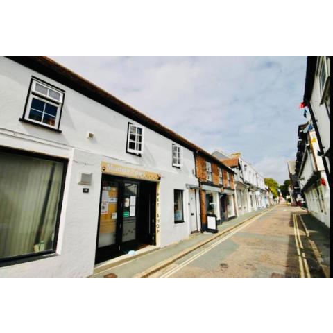 Apartment with Roof Terrace - Centre of Yarmouth