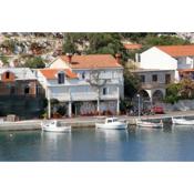 Apartments by the sea Zaklopatica, Lastovo - 8357