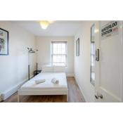 APlaceToStay Central London Apartment, Zone 1 WAT