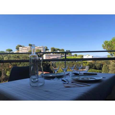 Appartement 2 personnes calme proche de la mer piscine tennis