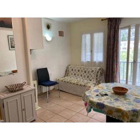 Appartement Amélie-les-Bains-Palalda, 2 pièces, 2 personnes - FR-1-703-15