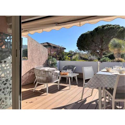 Appartement Le Lavandou, 2 pièces, 4 personnes - FR-1-251-467