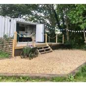 Apple Crate in the Orchard- Cozy Hideaway