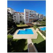 Apt Blue Dolphin com piscina - Montechoro