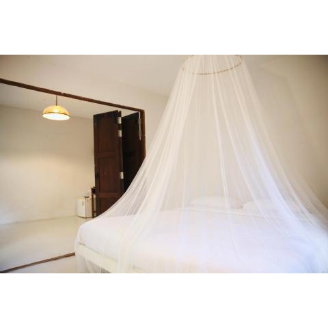 Baannoi Nornmuan retreat vacation rental & workshop Chiang Mai