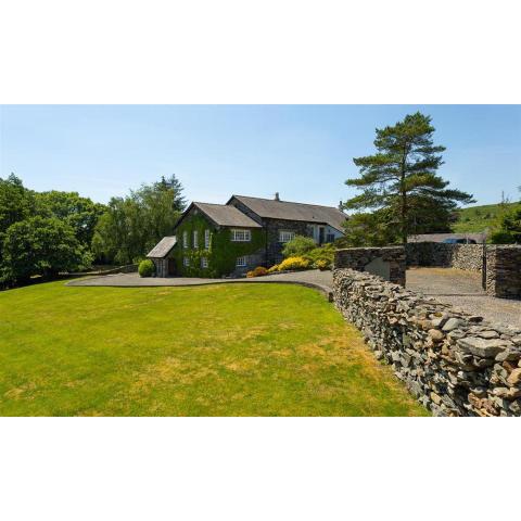 Bank Barn at Rusland