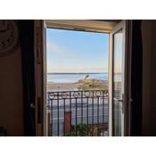 Beach View Couples Retreat Aberavon Beach Direct Seafront