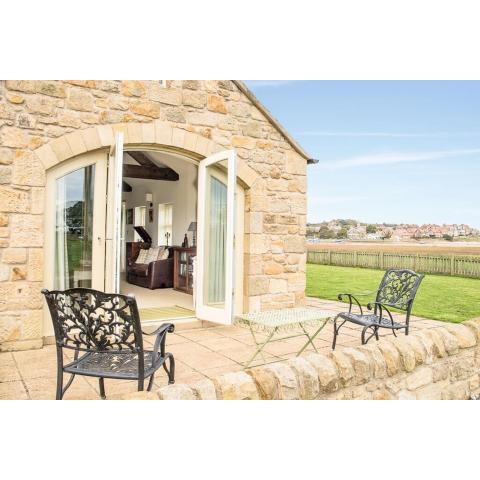 Beach View, Waterside Cottages