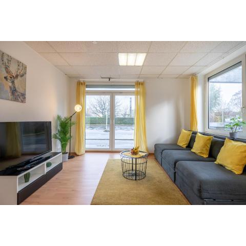 Beautiful 2 Bedroom Apartment incl Parking