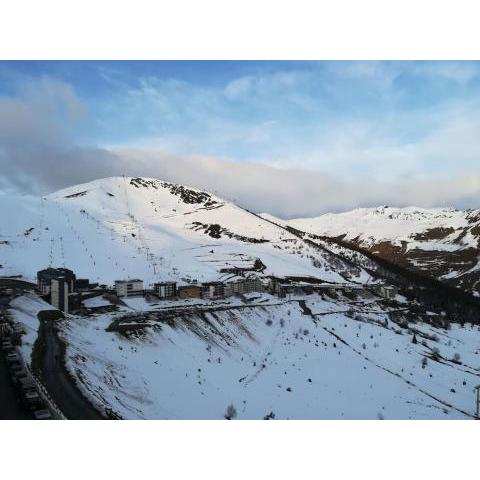 Bel appartement au pied des pistes.