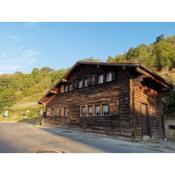 Berg - Hütte beim H O T E L Bahnhof Ausserberg