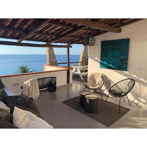 Boutique apartment with beach within walking distance, near Tropea