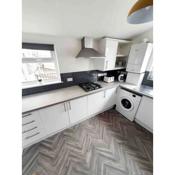 Brand New 2 Bed En-Suite Maisonette