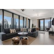 Breathtaking City Views From DT Apt with Terrace