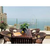 Breathtaking sea view, beachfront apartment, 2 bedrooms