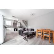 Bright Contemporary 4BR Maisonette, South Norwood