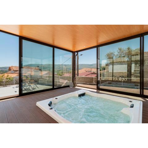 Casa de Lagarinhos JACUZZI SPA JOGOS GYM - SERRA DA ESTRELA - SEIA - GOUVEIA