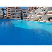 Casa Las Flores with heated pool, only 490 meters to the beach, balcony, wifi