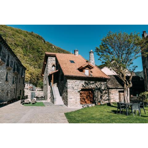 Casa Rural Monte Perdido