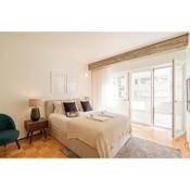 Ceuta Studio Apartments by LovelyStay