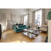 ch1 boutique stays-Roman Bath Suite