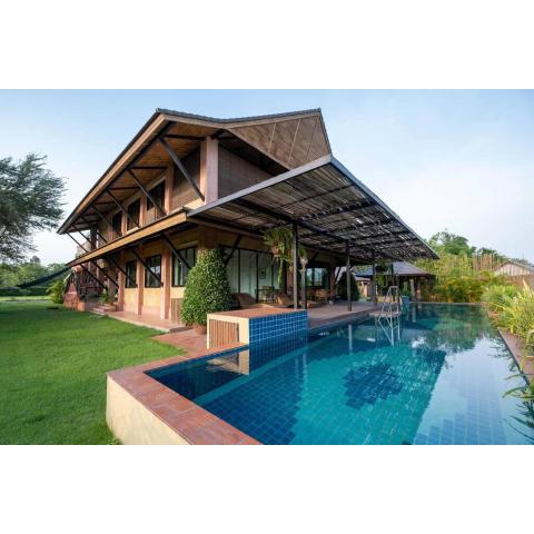 Chalala villa with bio-pool & Sala!