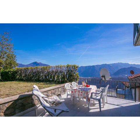 Chalet Cademario - Happy Rentals