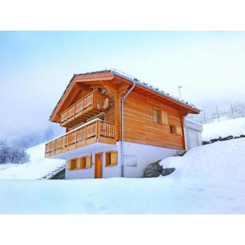 Chalet Falcons Nest